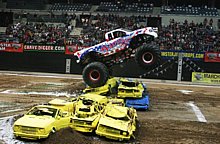 MONSTER JAM